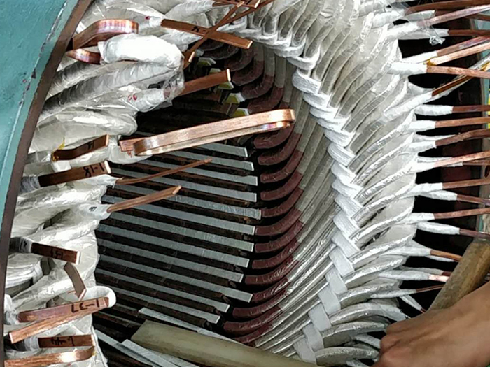 720KW高壓冷凝機維修更換線圈